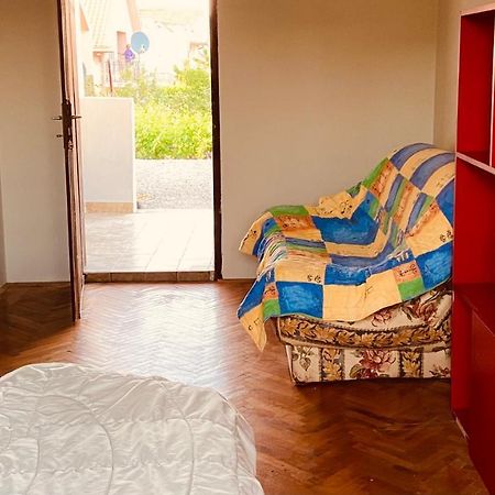 Garden View Guestroom Подгорица Екстериор снимка